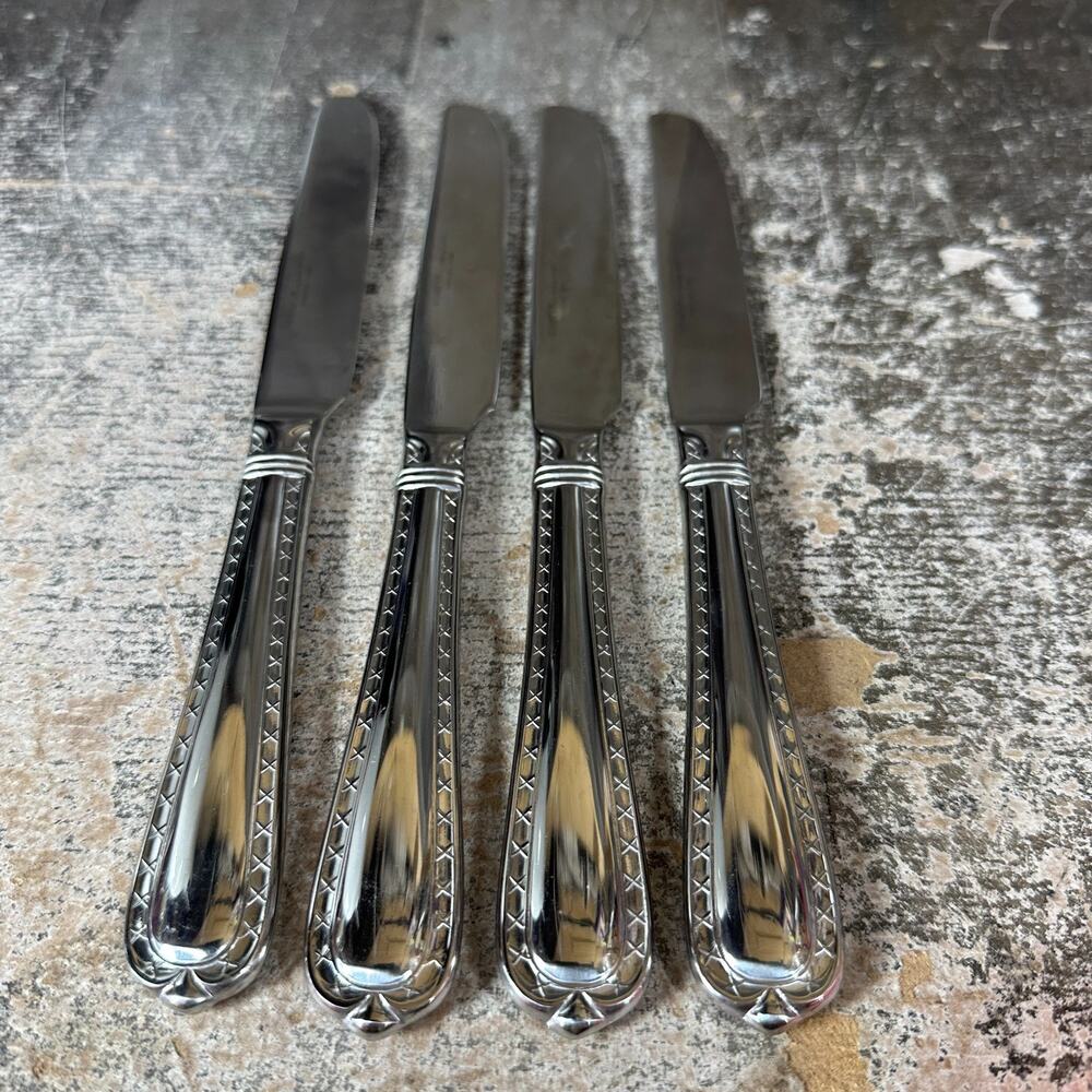 HAMPTON SILVERSMITHS NOBILITY 18/10 STAINLESS SET OF 4 DINNER KNIVES free ship